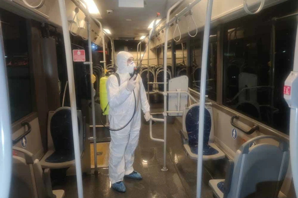Koronavirusa görə “BakuBus” avtobusları dezinfeksiya olunur - VİDEO
