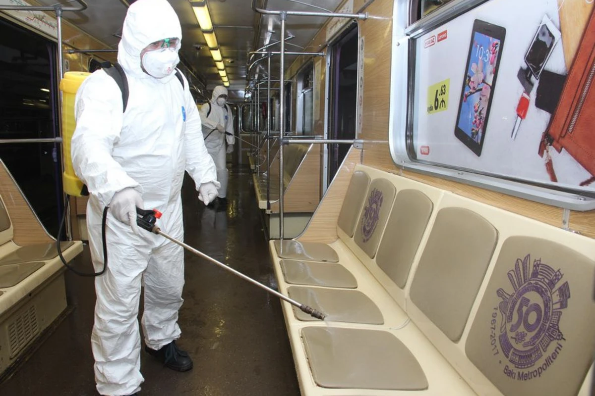 Bakı metrosu koronavirusa görə dezinfeksiya olunur - FOTO