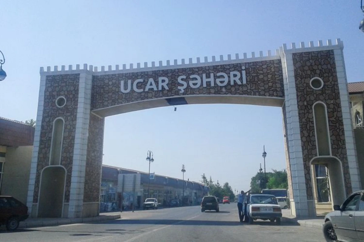 Ucarda bir qrup sakin örüş yerlərinin zəbt olunması ilə bağlı aksiya keçirib