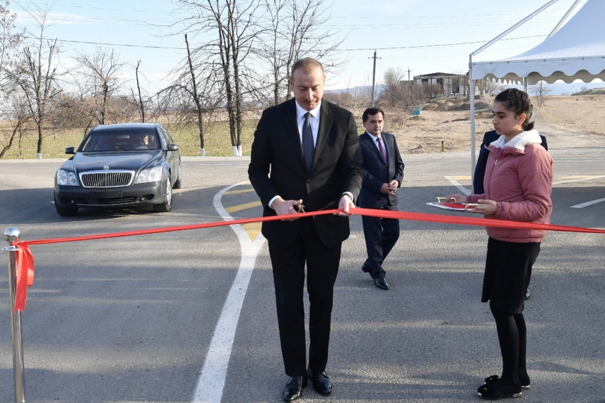 Prezident Daş Salahlı-Ürkməzli-Dəmirçilər avtomobil yolunun açılışında iştirak edib - FOTO