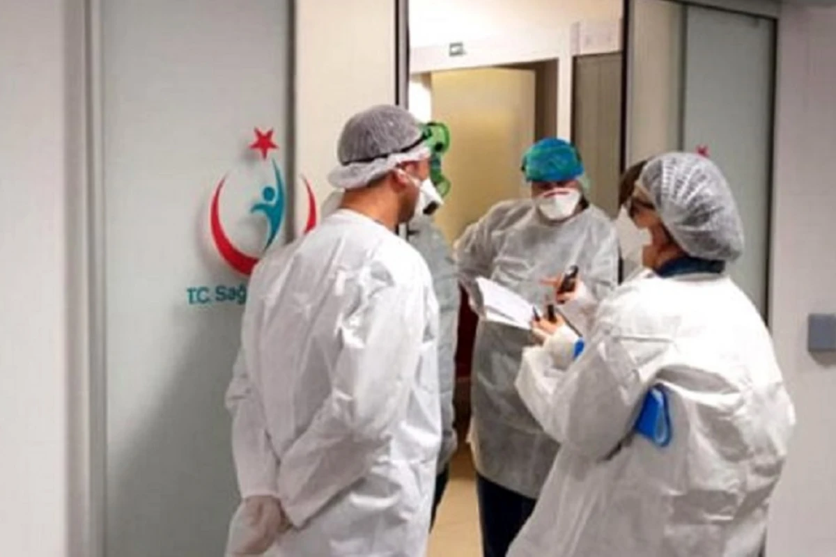 Türkiyədə koronavirus qorxusu! Xəstəxanalarda səfərbərlik elan edildi - VİDEO Türkiyədə koronavirus qorxusu! Xəstəxanalarda səfərbərlik elan edildi - VİDEO
