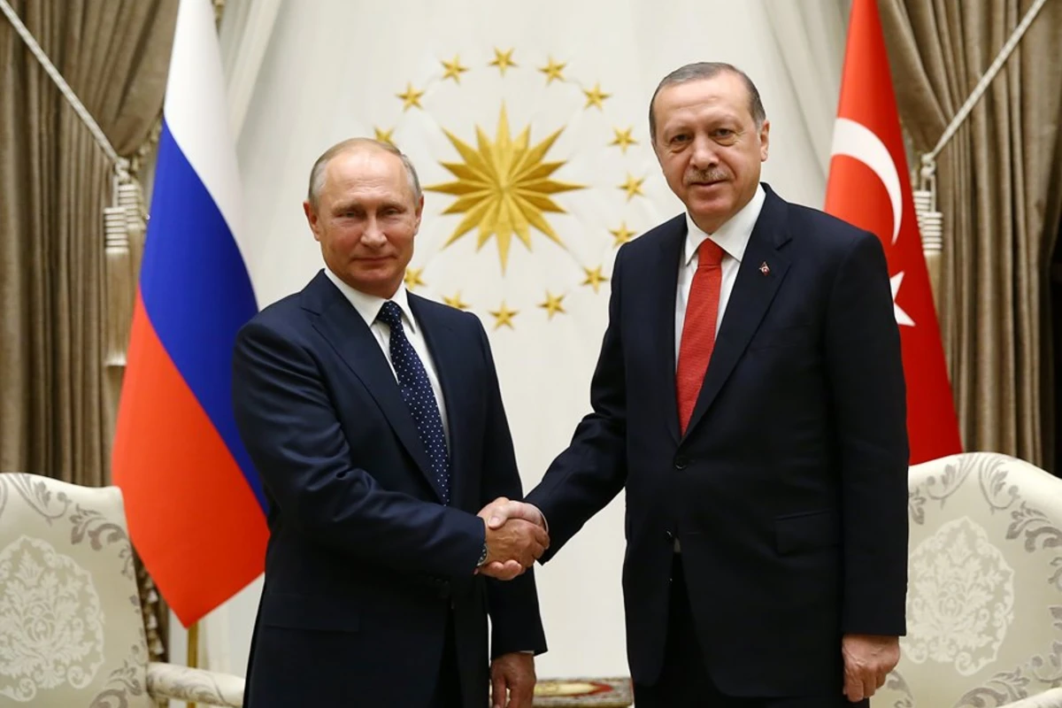 Bütün diqqətlər Moskvaya yönəlib - Kritik görüşə az qaldı