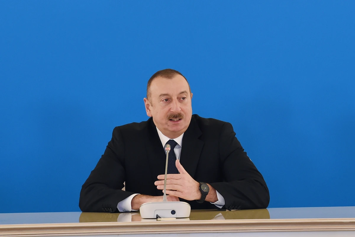 İlham Əliyev: Heç kimin keçmiş xidmətləri nəzərə alınmayacaq