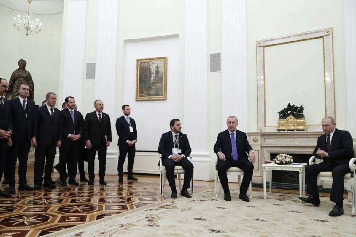 Rusiya Prezidenti: Türkiyə Prezidenti ilə danışıqlar asan keçməsə də, pozitiv başa çatdı