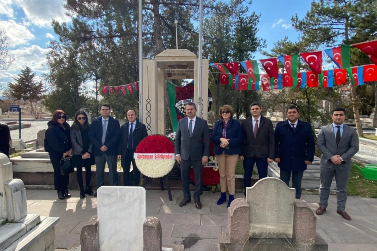 Məhəmməd Əmin Rəsulzadənin məzarı ziyarət olunub - FOTO