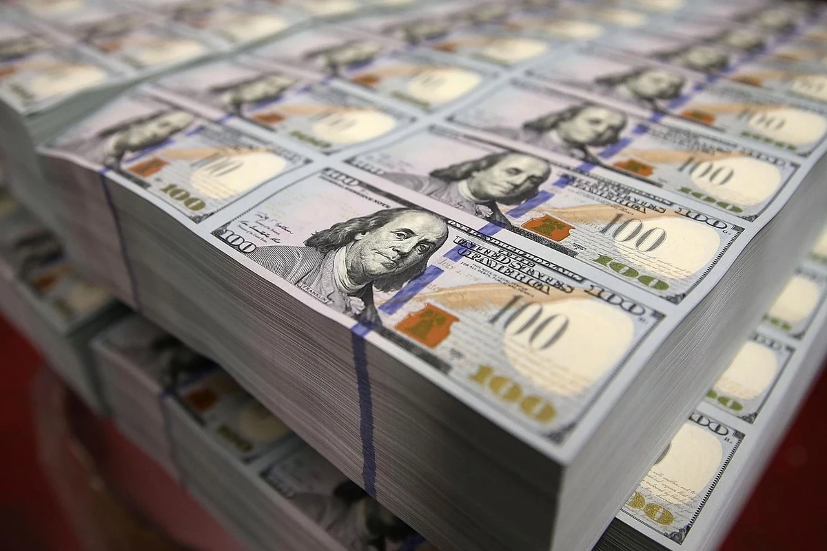 Азербайджан окажет Ирану финансовую помощь в размере 5 миллионов долларов