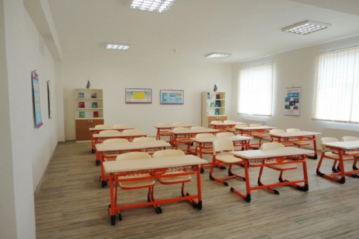 Koronavirusa görə məktəblərdə dərslərin dayandırılma müddəti uzadıldı