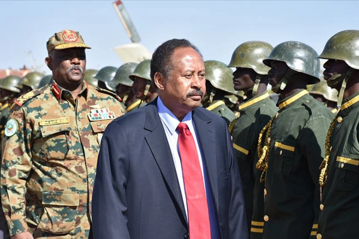 Sudanın Baş nazirinə bombalı hücum edilib - FOTO