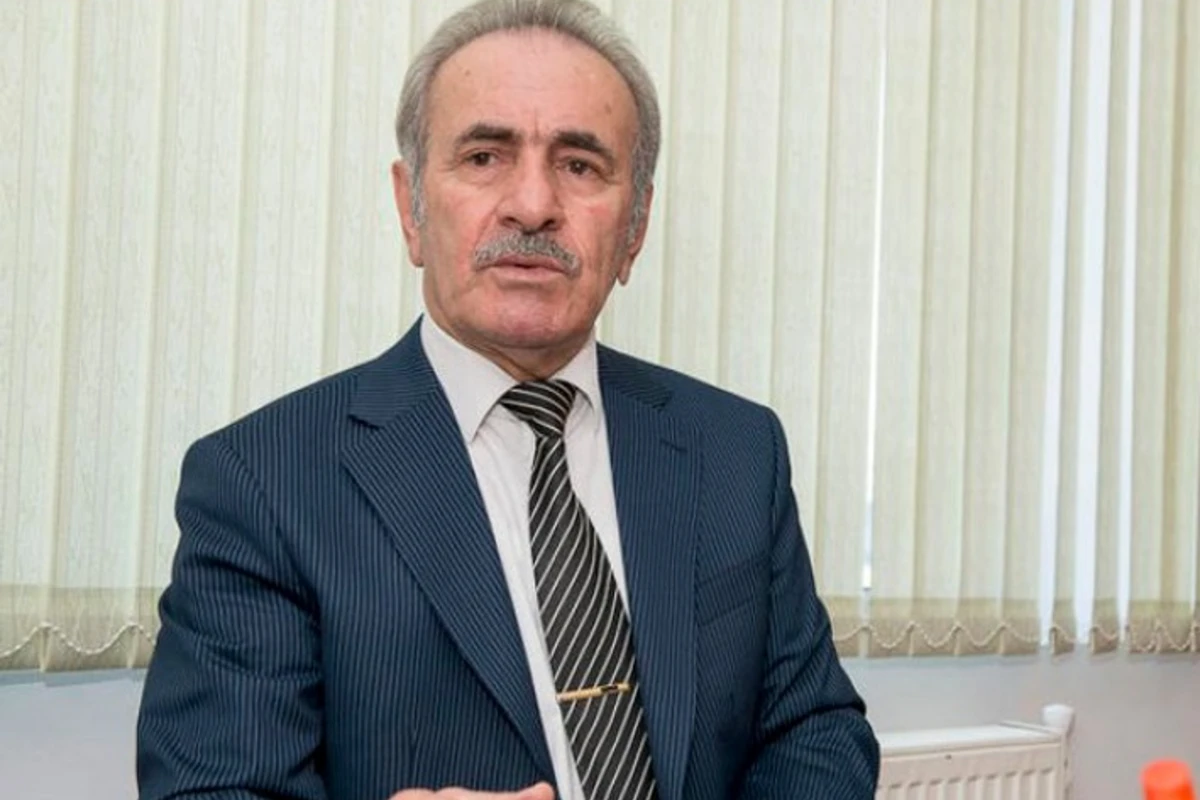 Президент Ильхам Алиев наградил Джанали Акперова
