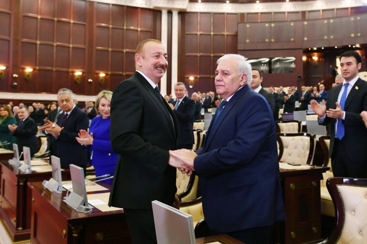 Prezident İlham Əliyev Oqtay Əsədovla görüşdü - FOTO