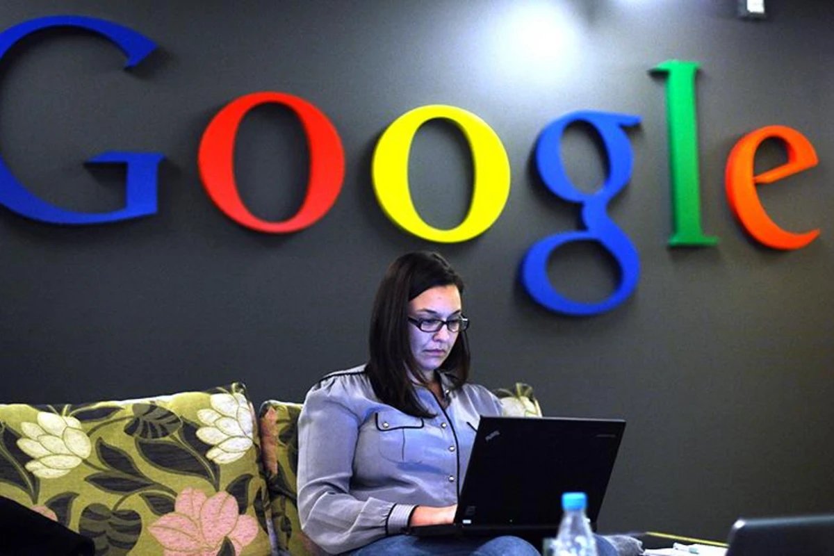 Google рекомендовала сотрудникам работать на дому