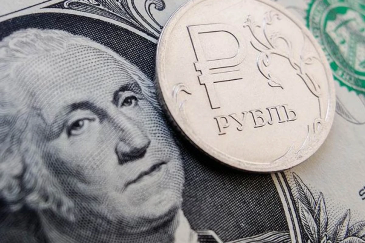 Определен предел роста доллара и евро к рублю