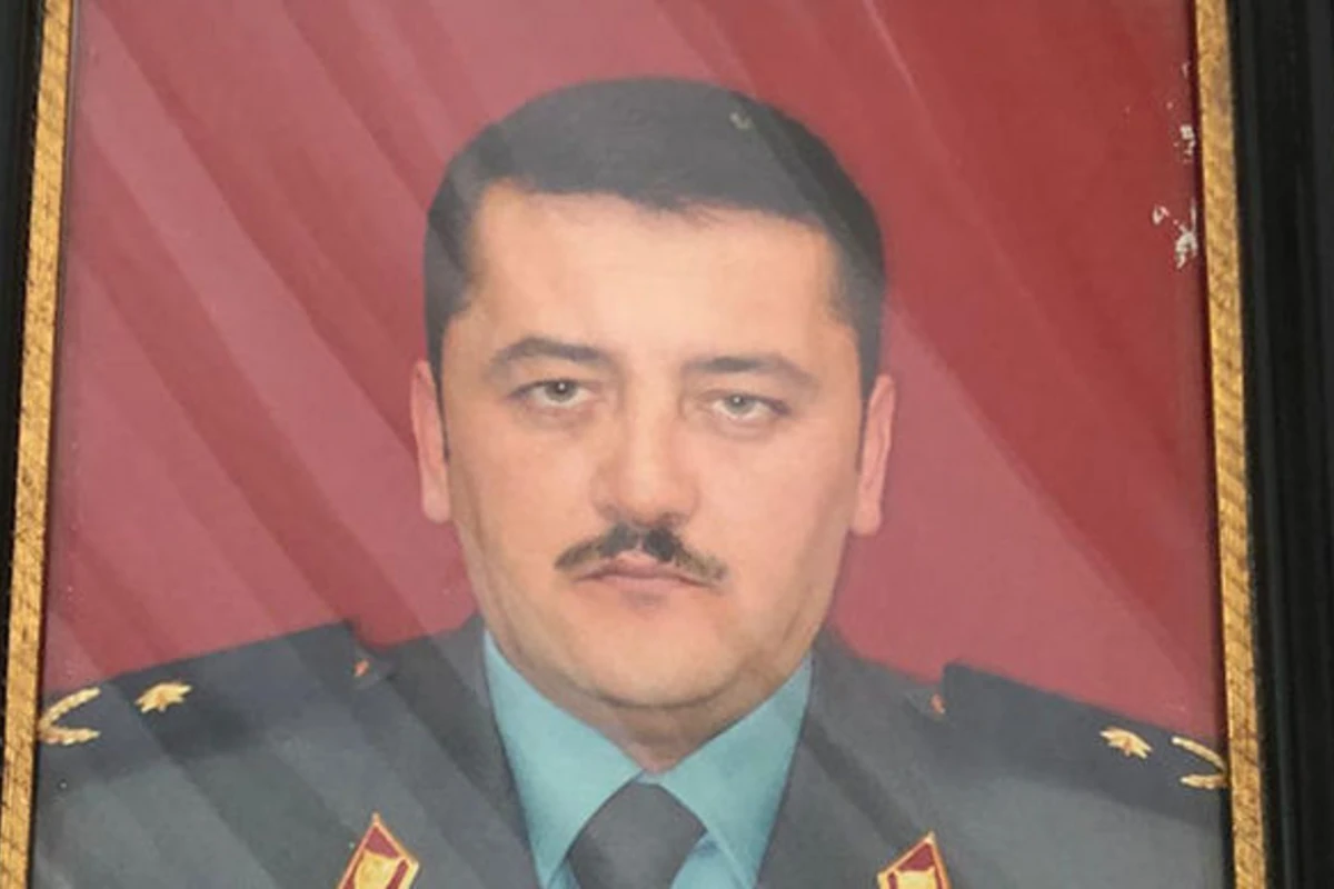 Qalmaqallı sabiq polis rəisi vəfat etdi - FOTO