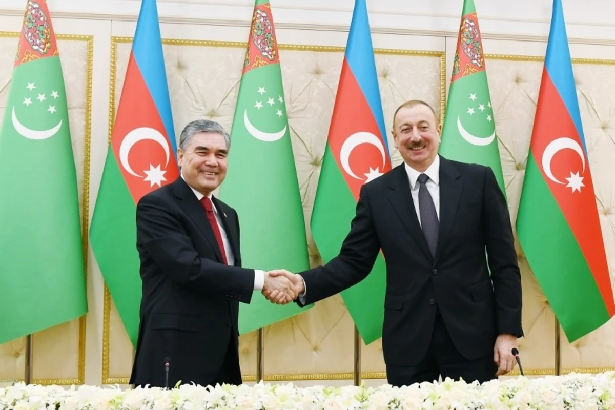 İlham Əliyev: Yeni nəqliyyat dəhlizi yaradacağıq
