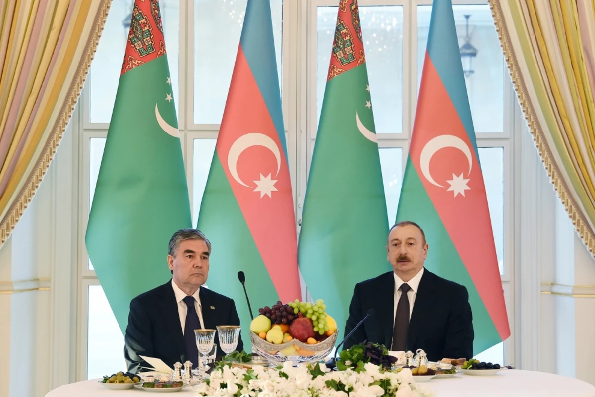 Türkmənistan Prezidentinin şərəfinə rəsmi ziyafət verildi