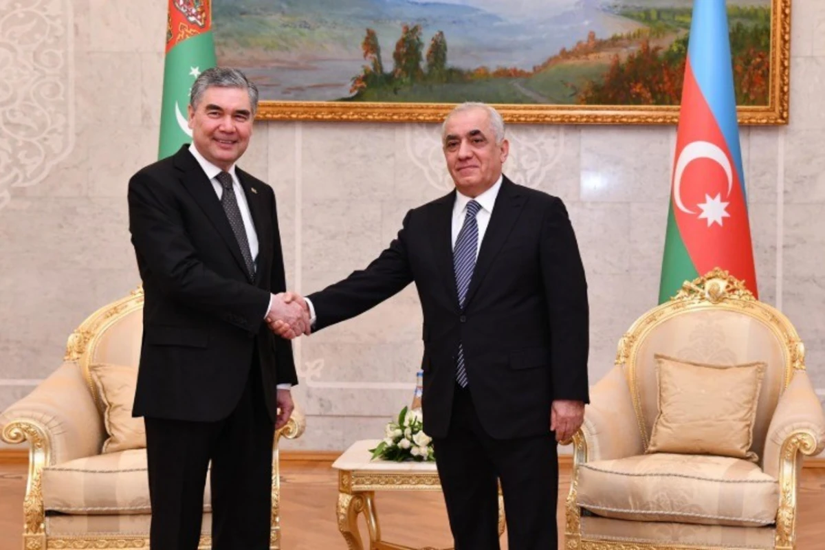 Baş Nazir Türkmənistan Prezidenti ilə görüşdü