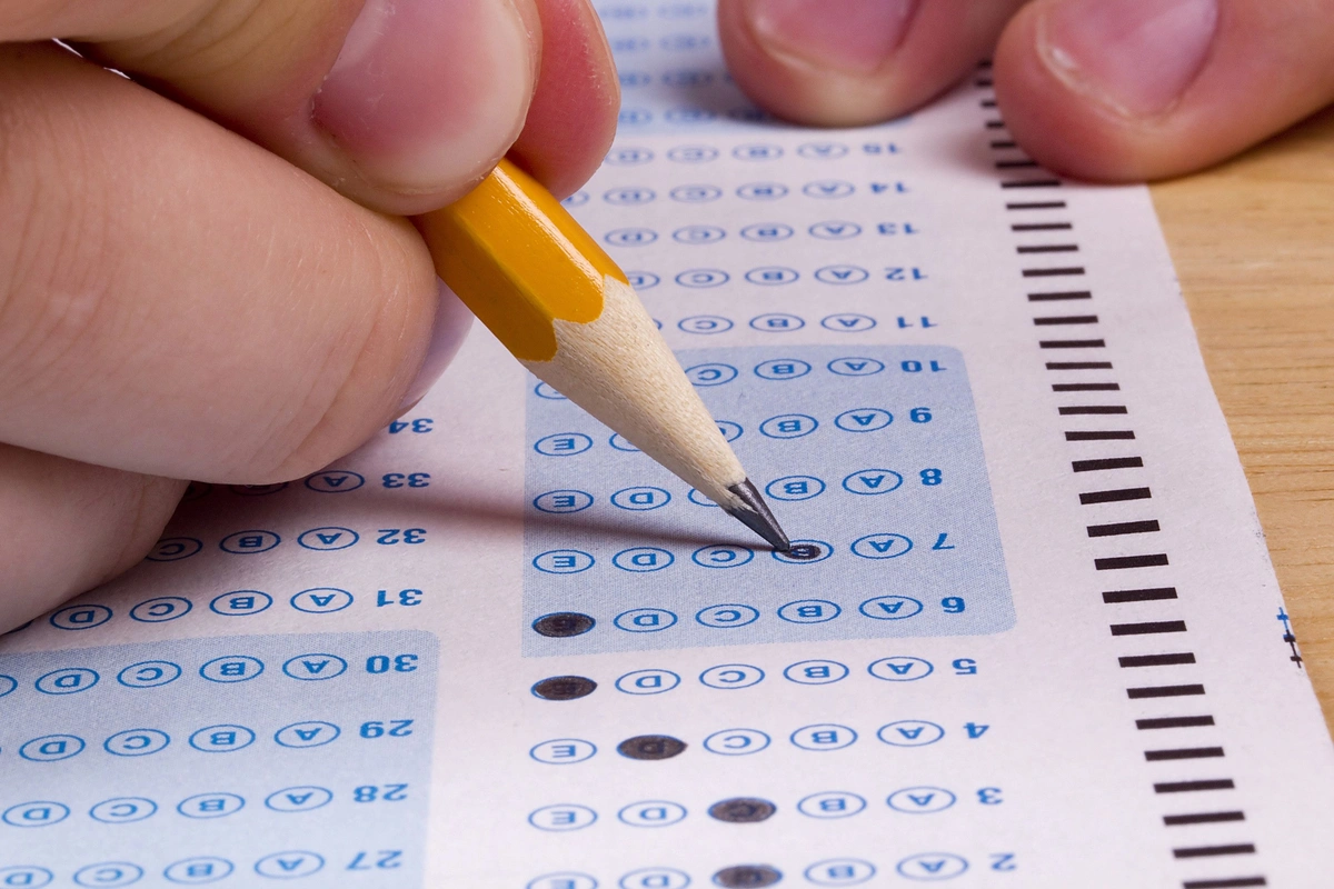 Vergilər Nazirliyi test imtahanın tarixini dəyişdi