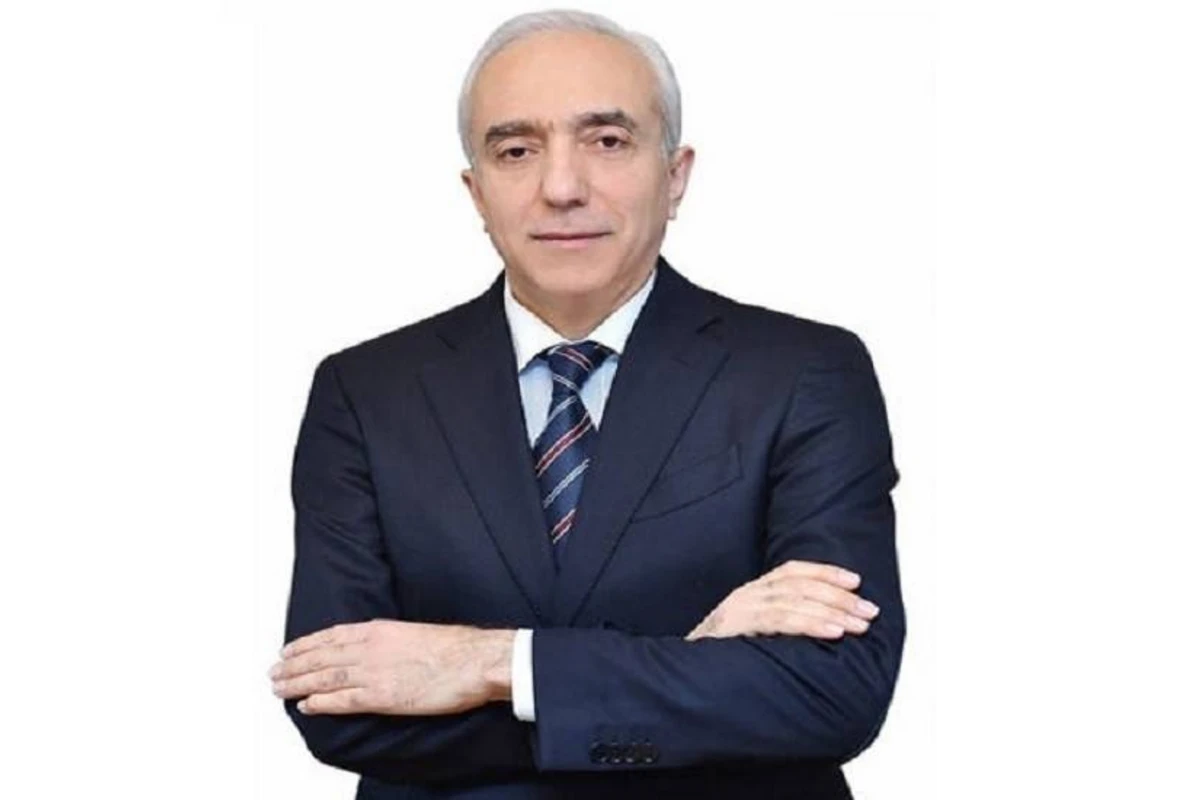 Milli Məclisin şöbə müdiri vəzifədən azad edildi