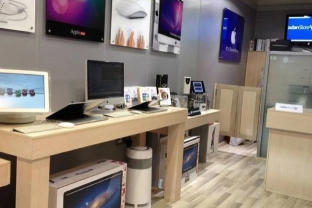 “Apple” mağazalarını bağladı