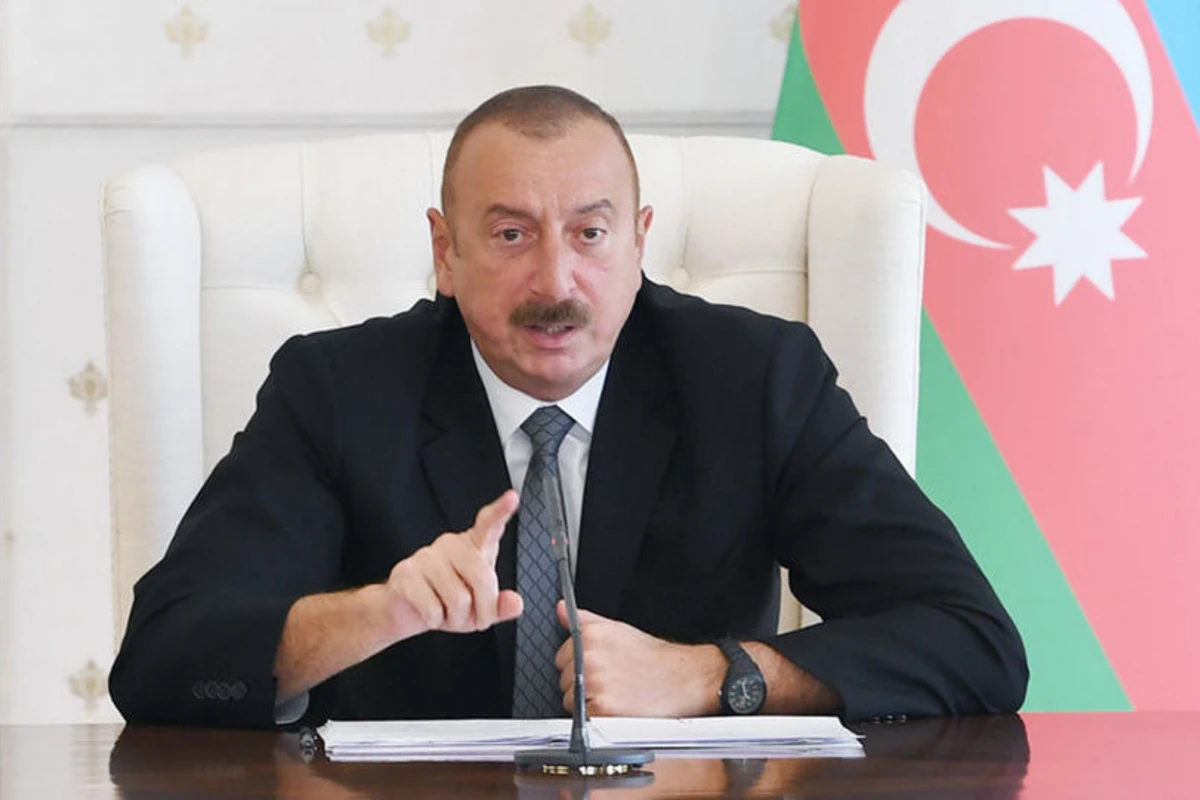 Prezident həbs edilən məmurdan danışdı: İndi bütün ölkə ona nifrət edir Prezident həbs edilən məmurdan danışdı: İndi bütün ölkə ona nifrət edir