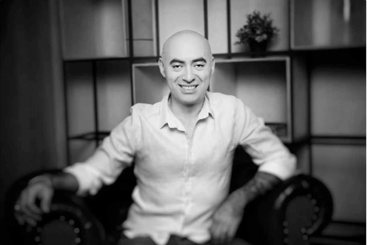 Zirəddin koronavirusdan və yeni təhlükələrdən danışdı - MÜSAHİBƏ Zirəddin koronavirusdan və yeni təhlükələrdən danışdı - MÜSAHİBƏ