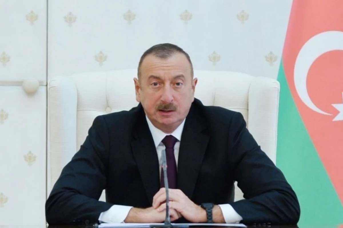 Президент: Несмотря на то, что цены на нефть на мировых рынках резко упали, все наши социальные обязательства будут обеспечены