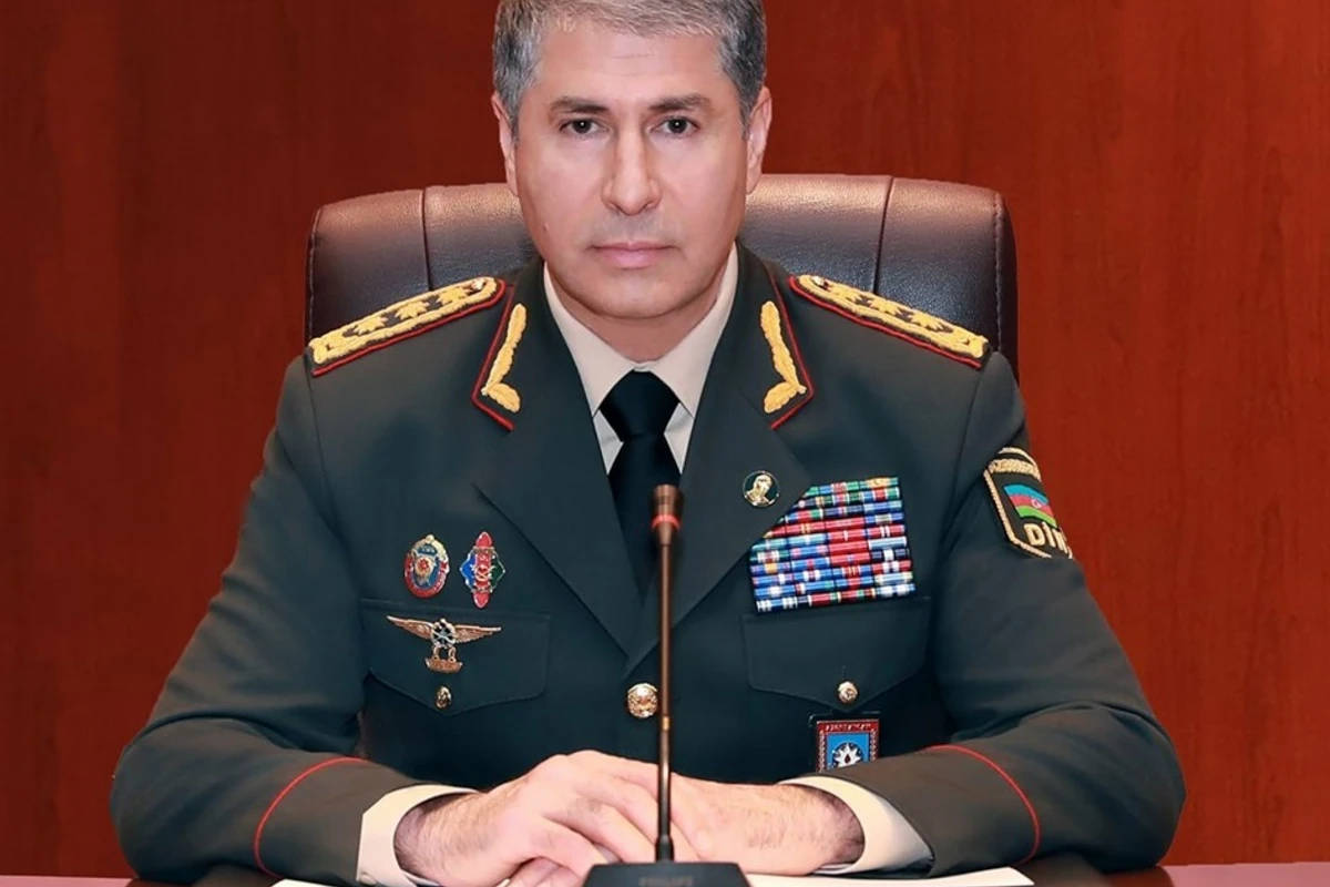 Vilayət Eyvazov əmr imzaladı