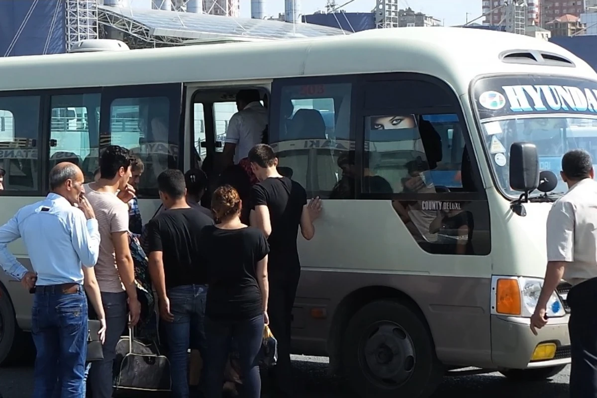 В Сумгайыте задержаны водители автобусов за незаконные пассажироперевозки - ВИДЕО