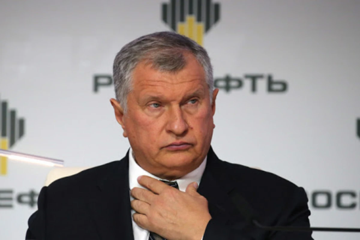 Сечин предсказал рост цен на нефть до $60 за баррель