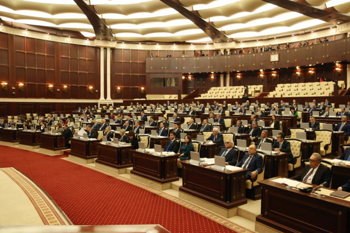 Koronavirusla bağlı 65 yaş qadağası: Parlamentin bu deputatları... – ADLAR