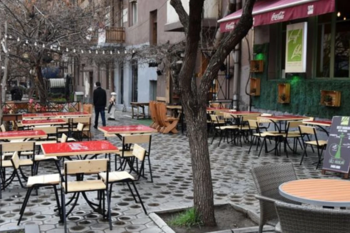 Ermənistanda fövqəladə vəziyyət rejimi daha da sərtləşdirildi Ermənistanda fövqəladə vəziyyət rejimi daha da sərtləşdirildi