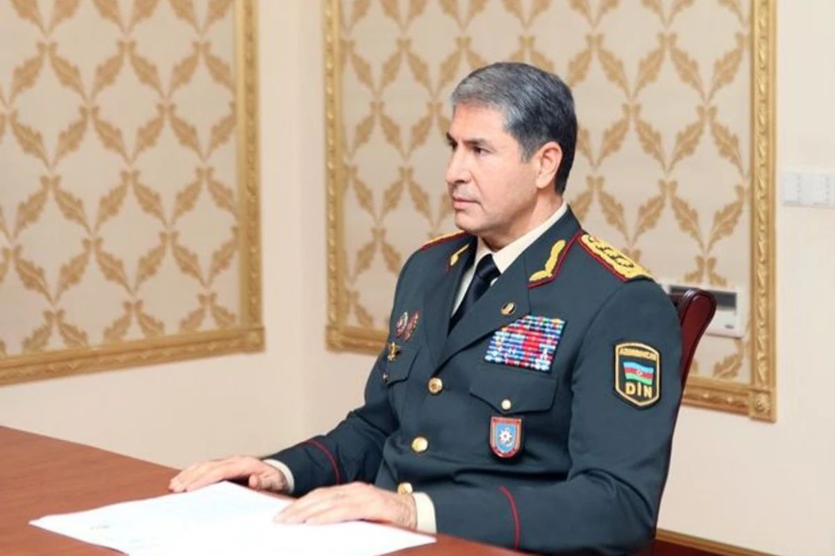 Vilayət Eyvazov: “Bakıya piyada keçməyə cəhd edirlər” Vilayət Eyvazov: “Bakıya piyada keçməyə cəhd edirlər”