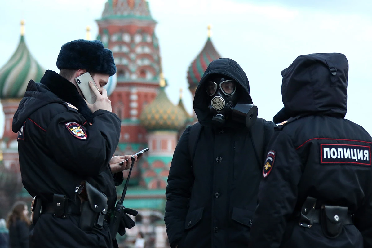 Как наказывают в разных странах мира за нарушение карантина?