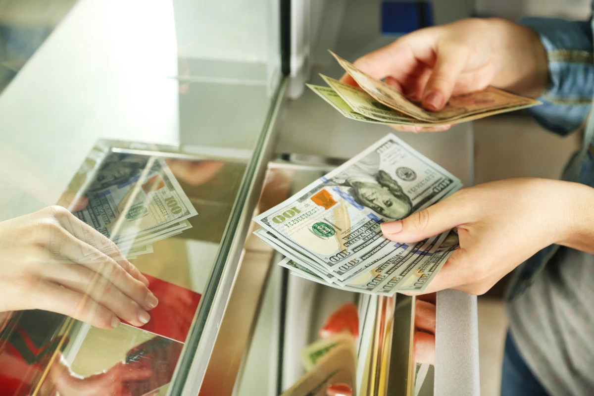 Azərbaycanda dollarla bağlı çox vacib qərar qəbul edildi Azərbaycanda dollarla bağlı çox vacib qərar qəbul edildi
