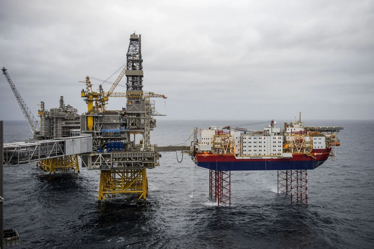 OPEC+ iclası neftin qiymətini bahalaşdırdı OPEC+ iclası neftin qiymətini bahalaşdırdı