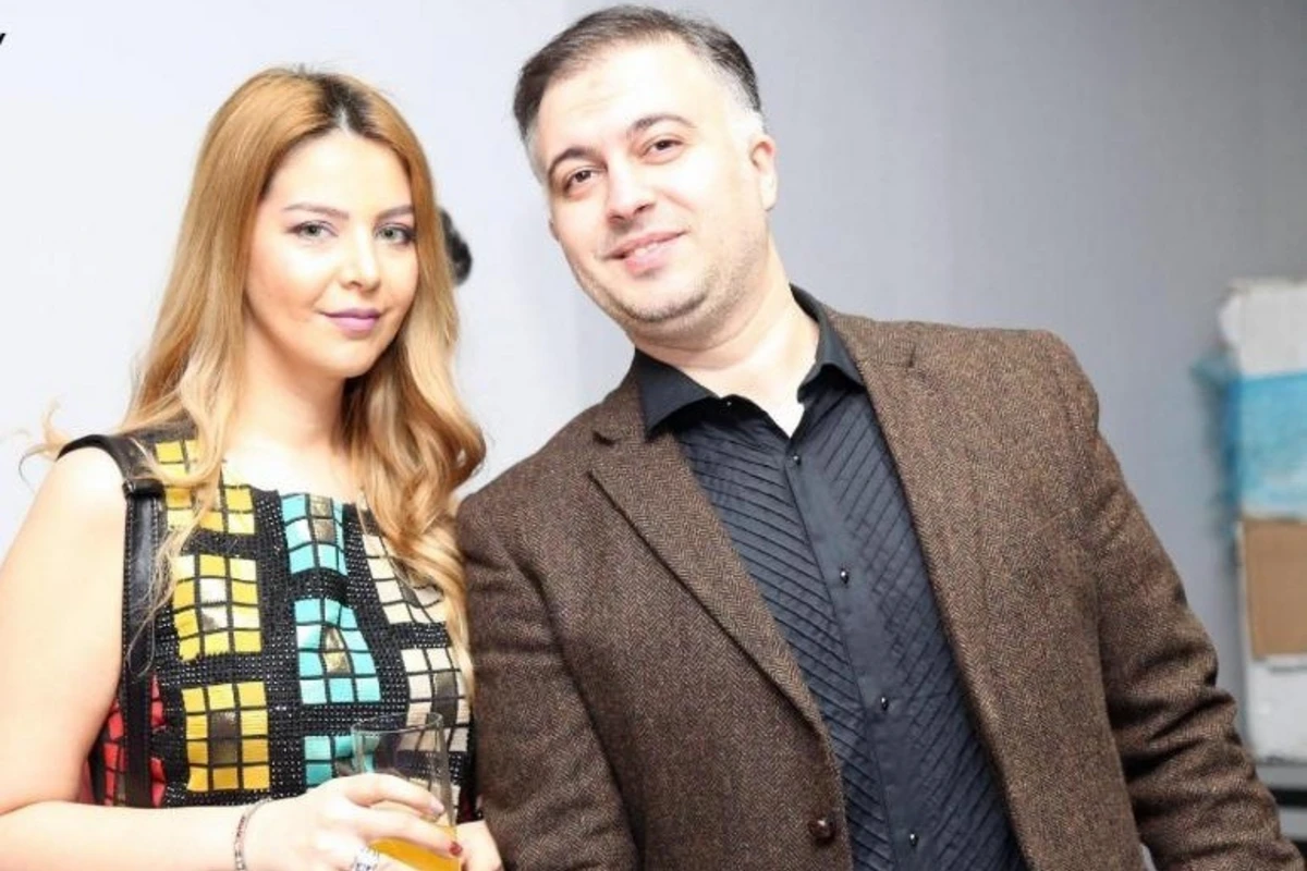 İki qız atası olan Əməkdar artistin boşanma xəbəri yayıldı - FOTO İki qız atası olan Əməkdar artistin boşanma xəbəri yayıldı - FOTO