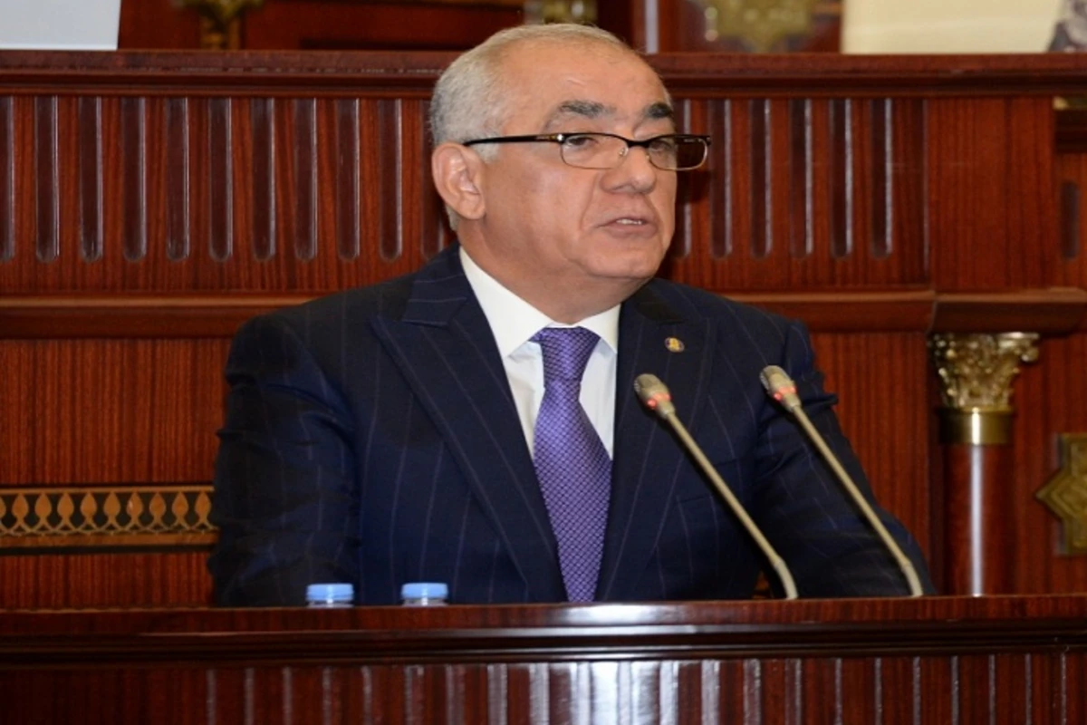 Bu gün Əli Əsədov Milli Məclisə hesabat verəcək Bu gün Əli Əsədov Milli Məclisə hesabat verəcək