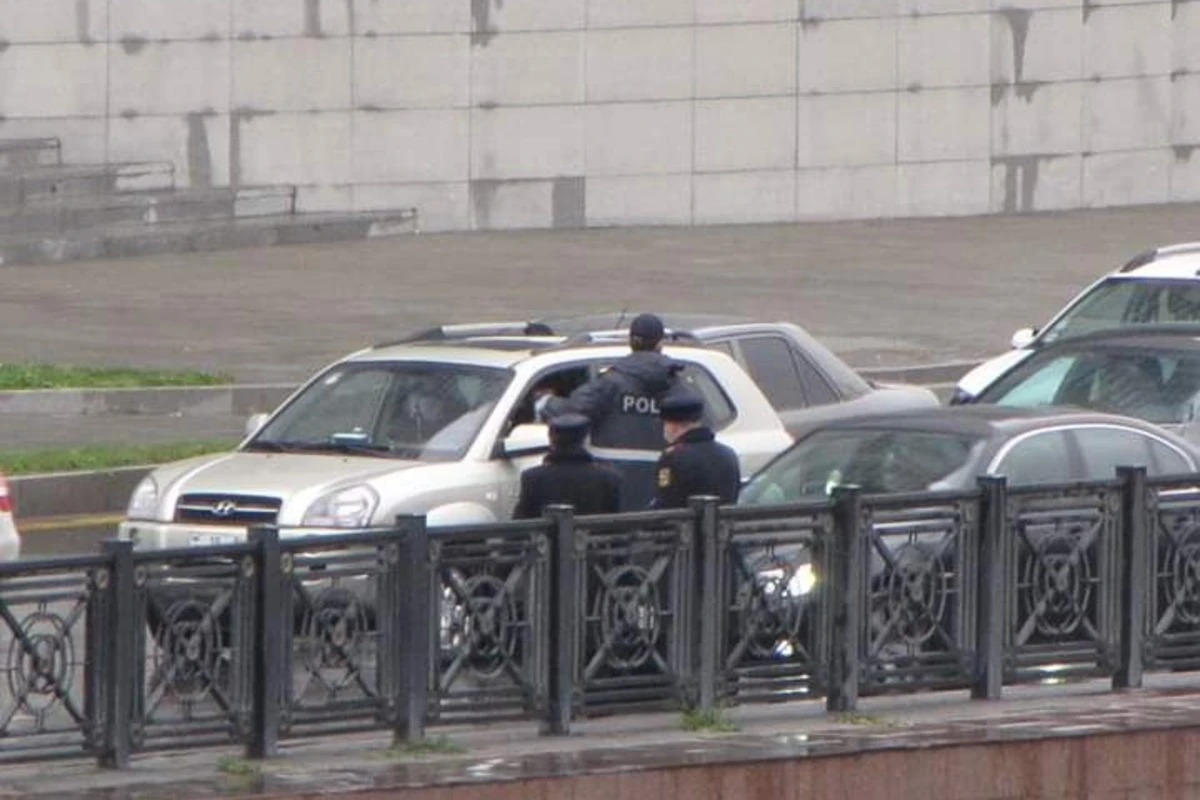 Bakı polisi vətəndaşları xüsusi karantin rejiminə əməl etməyə çağırır - FOTO