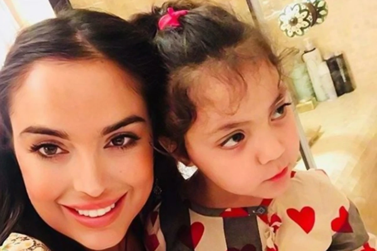 Leyla Əliyeva qızı Əminənin doğum gününü belə təbrik etdi - FOTO Leyla Əliyeva qızı Əminənin doğum gününü belə təbrik etdi - FOTO