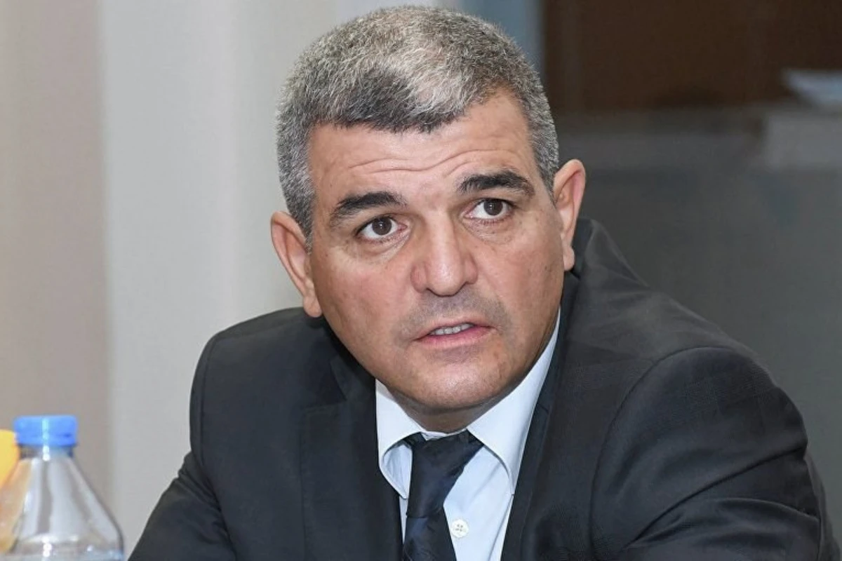 Deputat karantin qaydalarını pozanlara yeni cəza növü təklif edir
