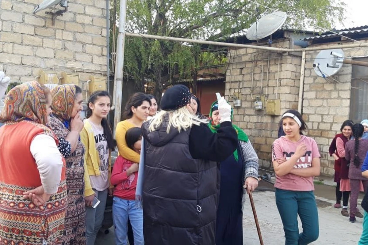 Mətanət: Dedi ki, atam anamla dalaşıb evdən gedib, ac qalmışıq - VİDEO