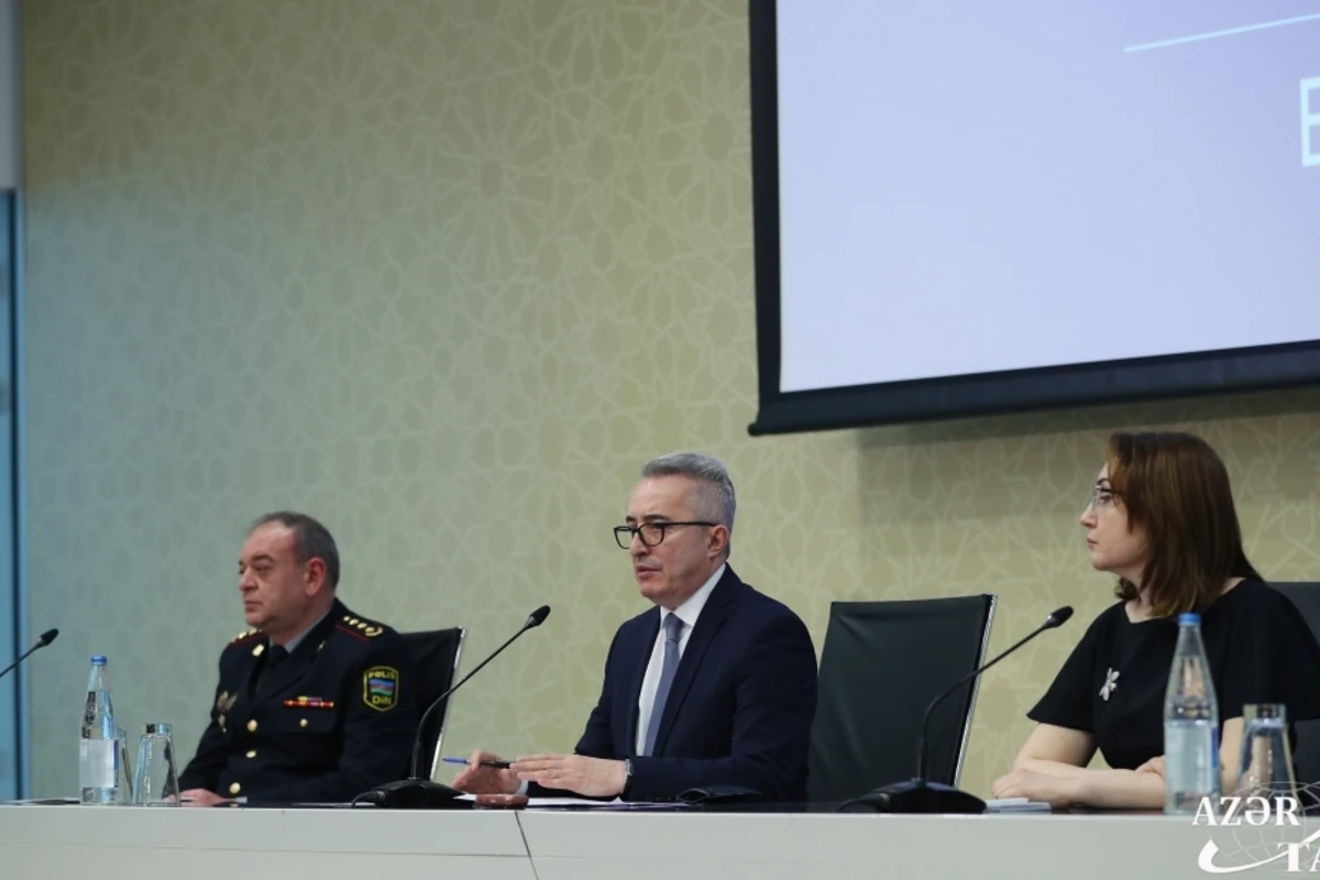 Karantin günləri uzadılır? - Operativ qərargahdan - CANLI YAYIM