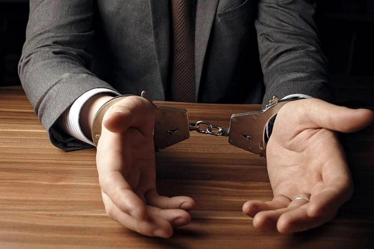 Karantin rejimini pozan “jurnalist” saxlanıldı