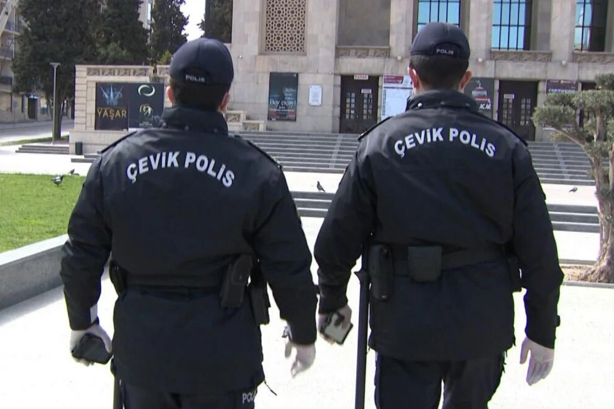 Azərbaycanda küçəyə çıxma qadağası ilə bağlı mühüm AÇIQLAMA
