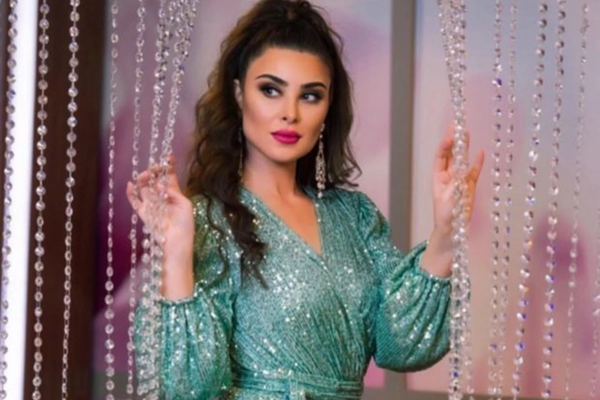 Azərbaycanlı müğənni: “Sənəti ailəmə qurban verdim” - FOTO