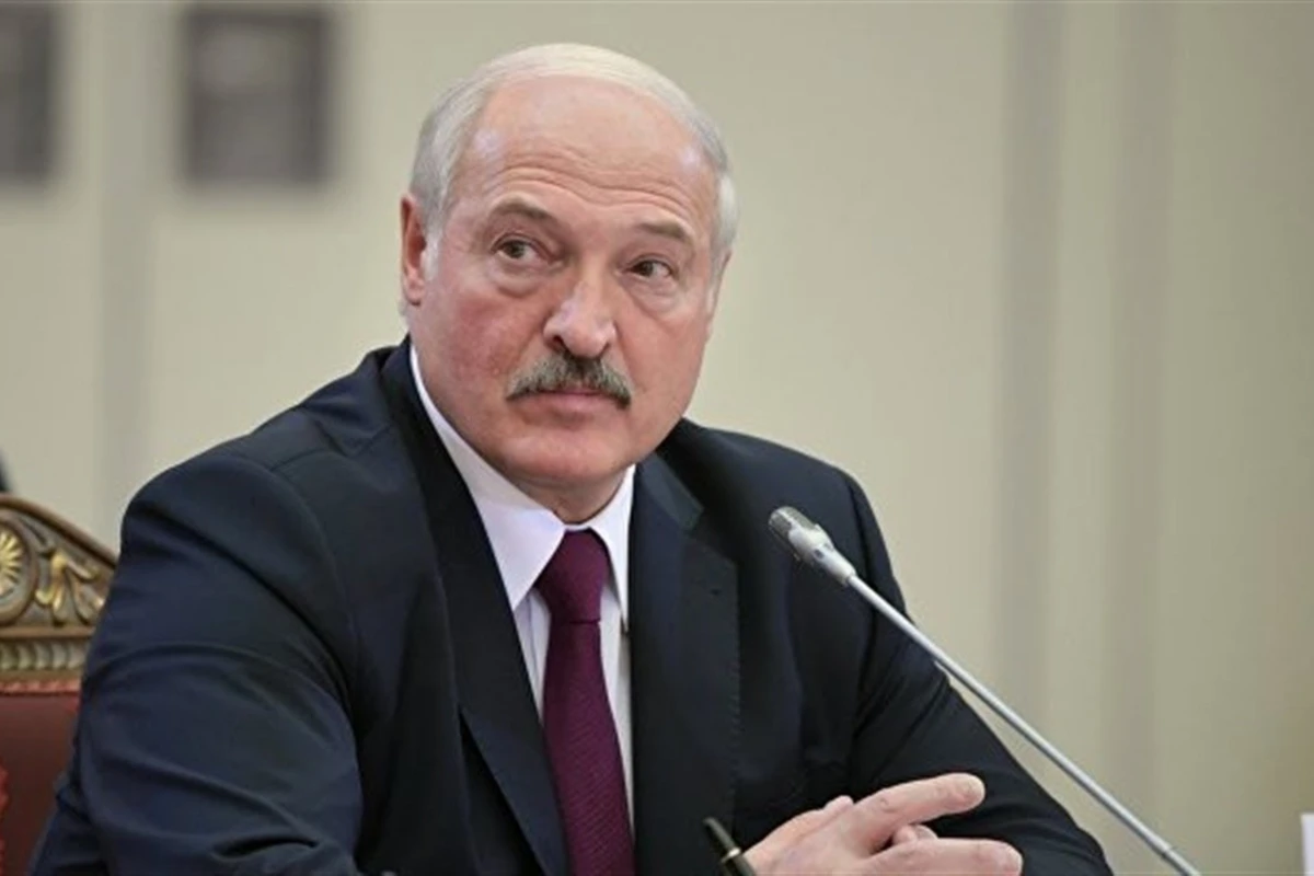 Лукашенко посчитал карантин неэффективной мерой борьбы с коронавирусом
