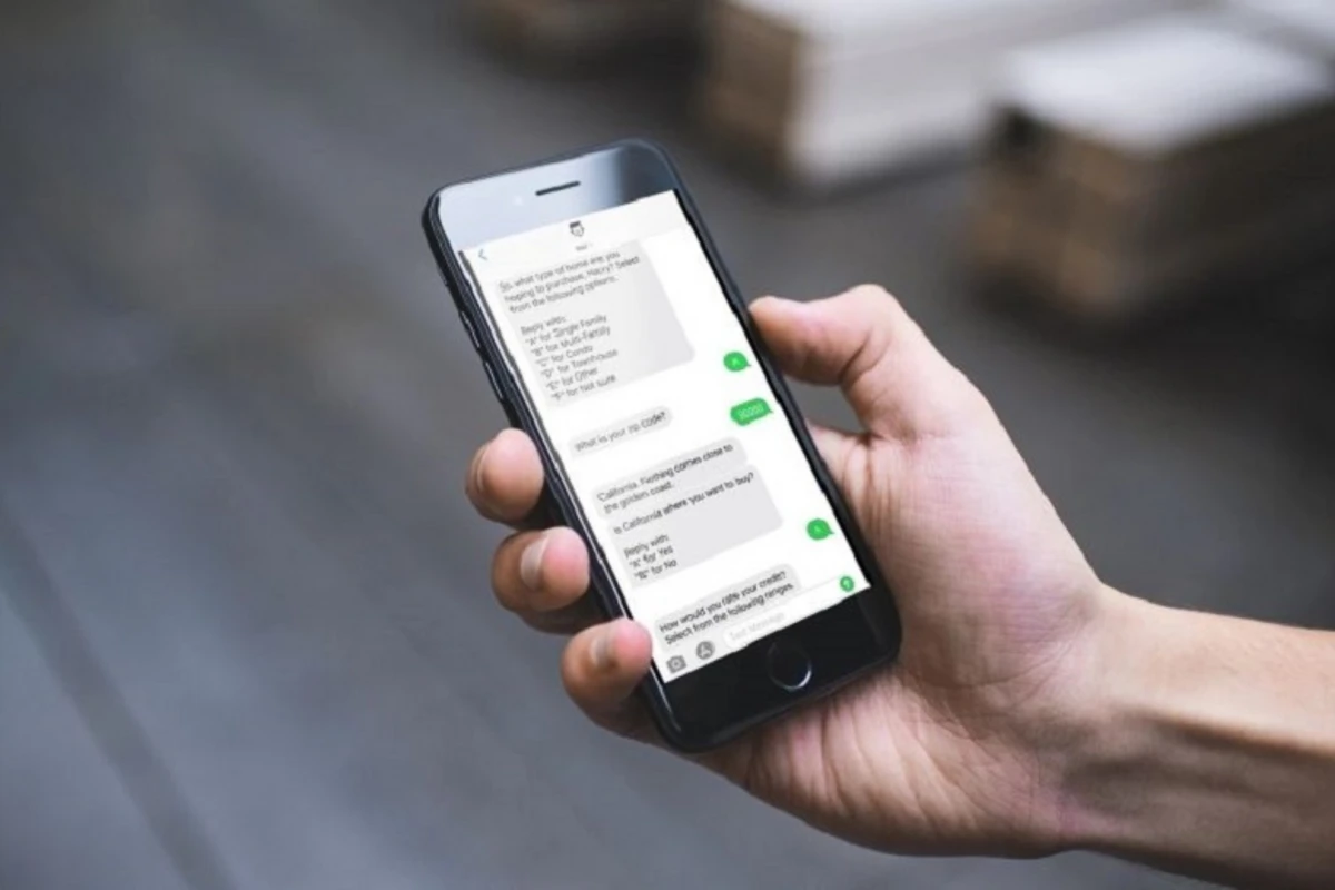 Nazirlik 190 manat yardımla bağlı SMS ittihamlarına CAVAB VERDİ