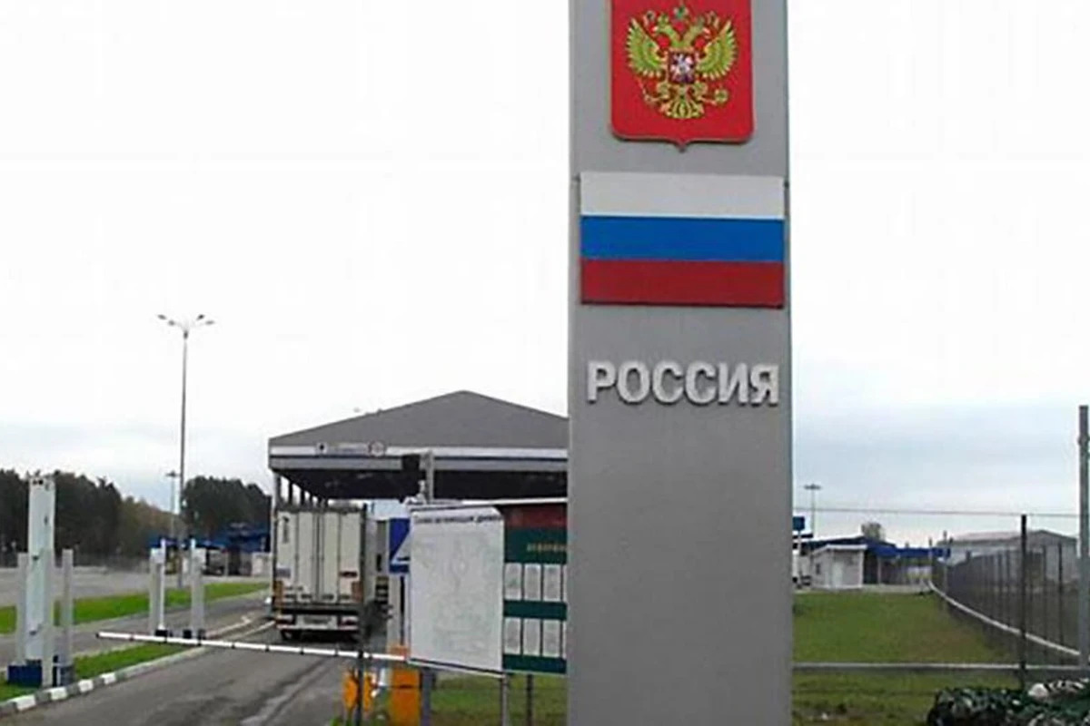 Иностранцам продлили запрет на въезд в Россию из-за коронавируса