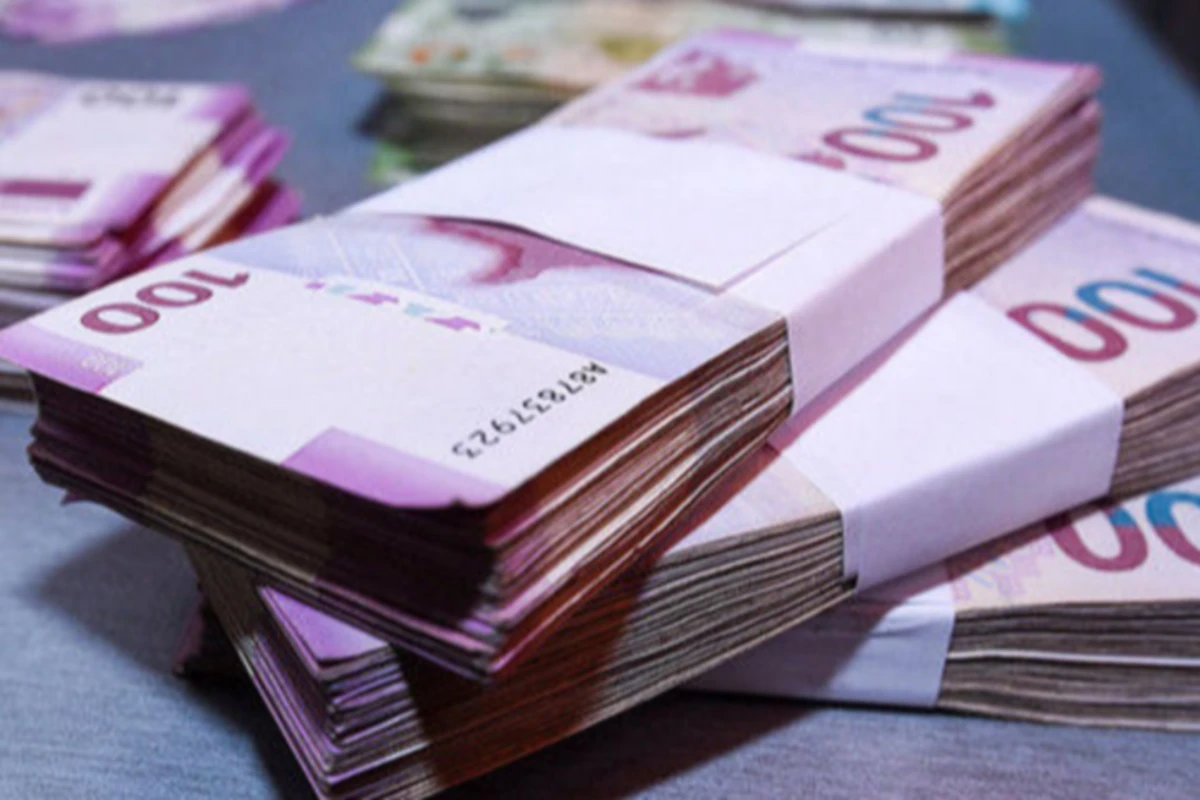 Azərbaycan iqtisadiyyatına kredit qoyuluşları 20% artıb