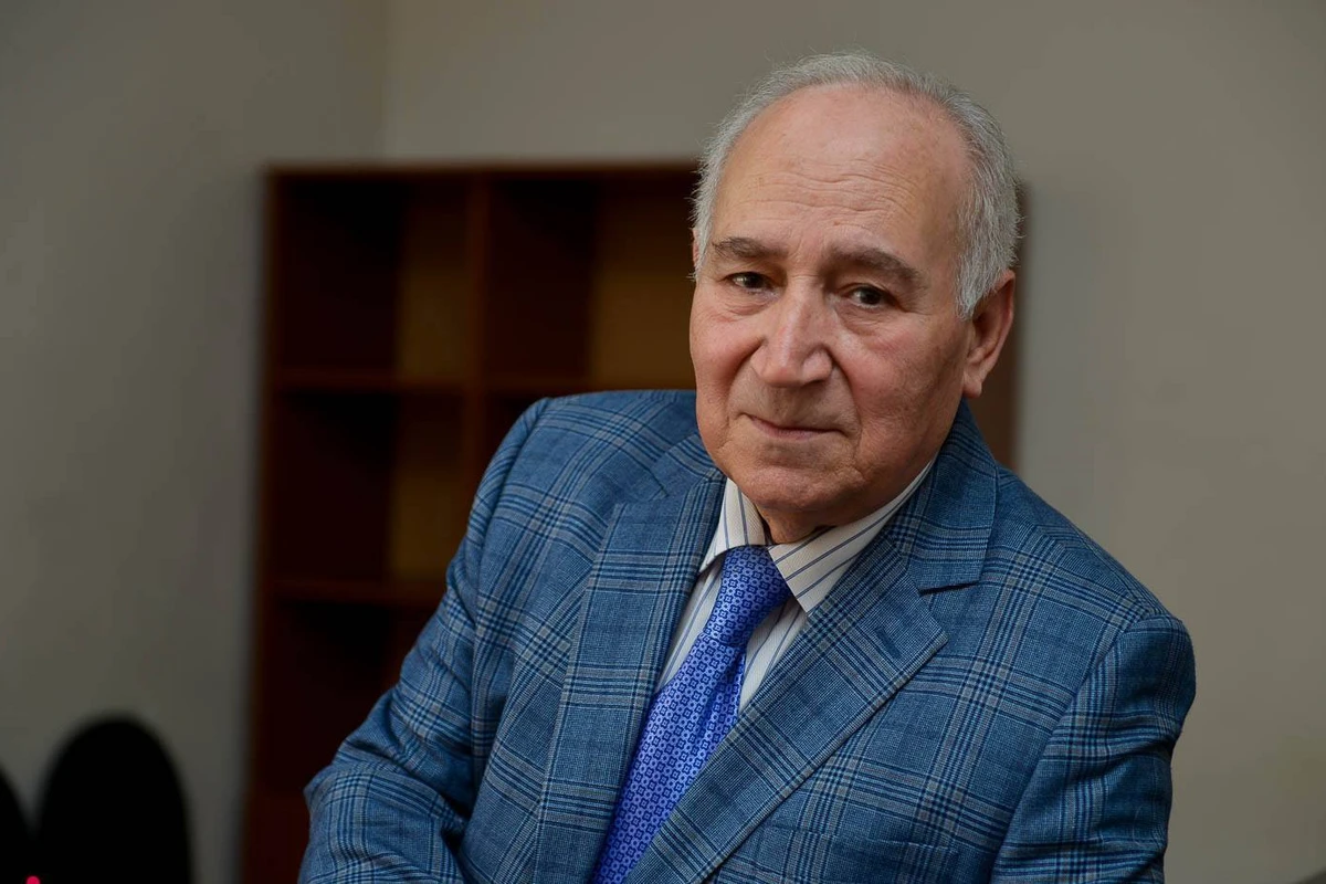Xalq artistindən doğum günündə ETİRAF: Sirrimi yalnız o bilir